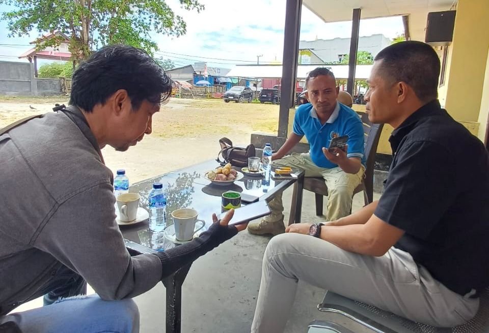 Kasat Reskrim Polres Buteng, AKP Busrol Kamal saat diwawancarai awak media/Hibata.id