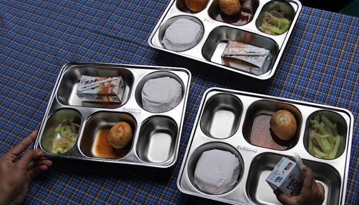 Food Tray MBG Pakai Minyak Babi: BGN Bilang Begini, BPOM Tunggu Pengumuman