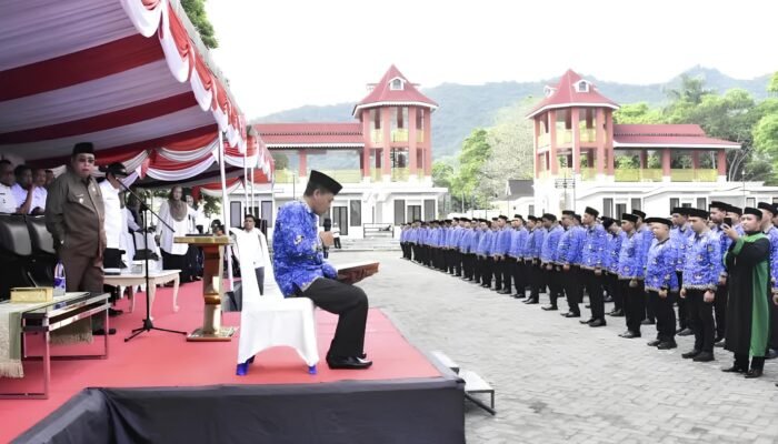 Ujian Mengaji di Balik Pelantikan PPPK: Cara Adhan Dambea Menyemai Integritas ASN
