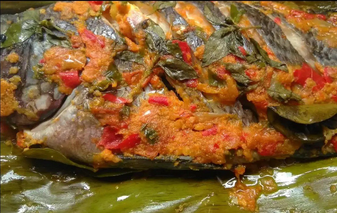 Ikan yang dipakai biasanya mujair atau ikan mas, yang gampang banget ditemukan di pasar-pasar Kota Gorontalo/Hibata.id