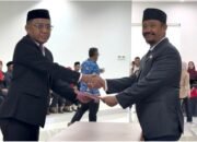 Dr. Azhari Rotasi Pejabat dan Kepsek Buton Tengah, Pastikan Sesuai Kompetensi