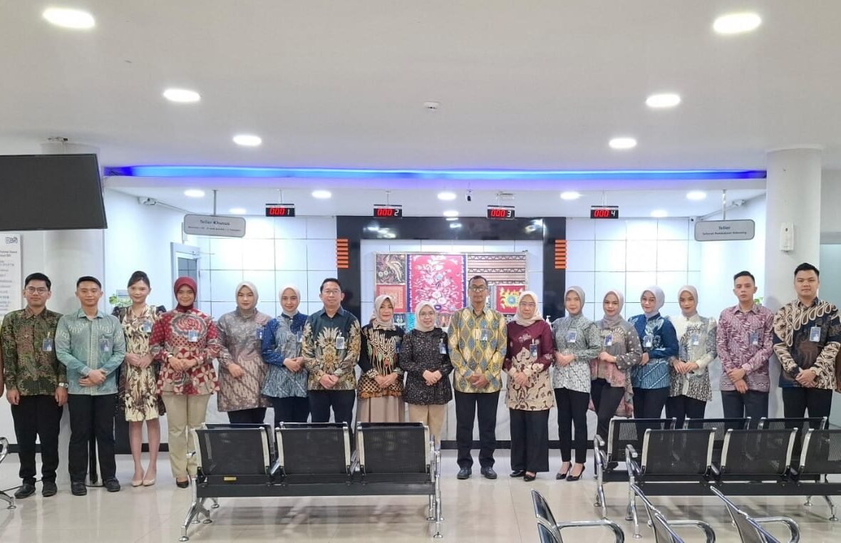 Bank Rakyat Indonesia (BRI) Kantor Cabang Gorontalo memperingati Hari Batik Nasional 2025/Hibata.id