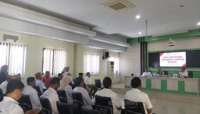 Bupati Sofyan Puhi Tegaskan Komitmen Kemanusiaan di Rapat Pleno PMI Gorontalo