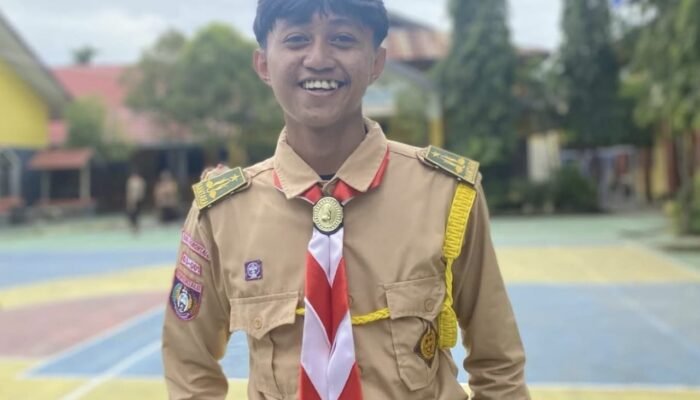 Siswa Pramuka Gorontalo Sindir Aktivis AMMPD: “Baca Dulu UU Nomor 12 Tahun 2010”