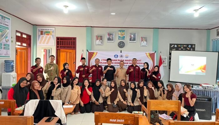 Kolaborasi Dosen dan Mahasiswa S2 UNG di Kotamobagu, Wujudkan Pendidikan Berkarakter