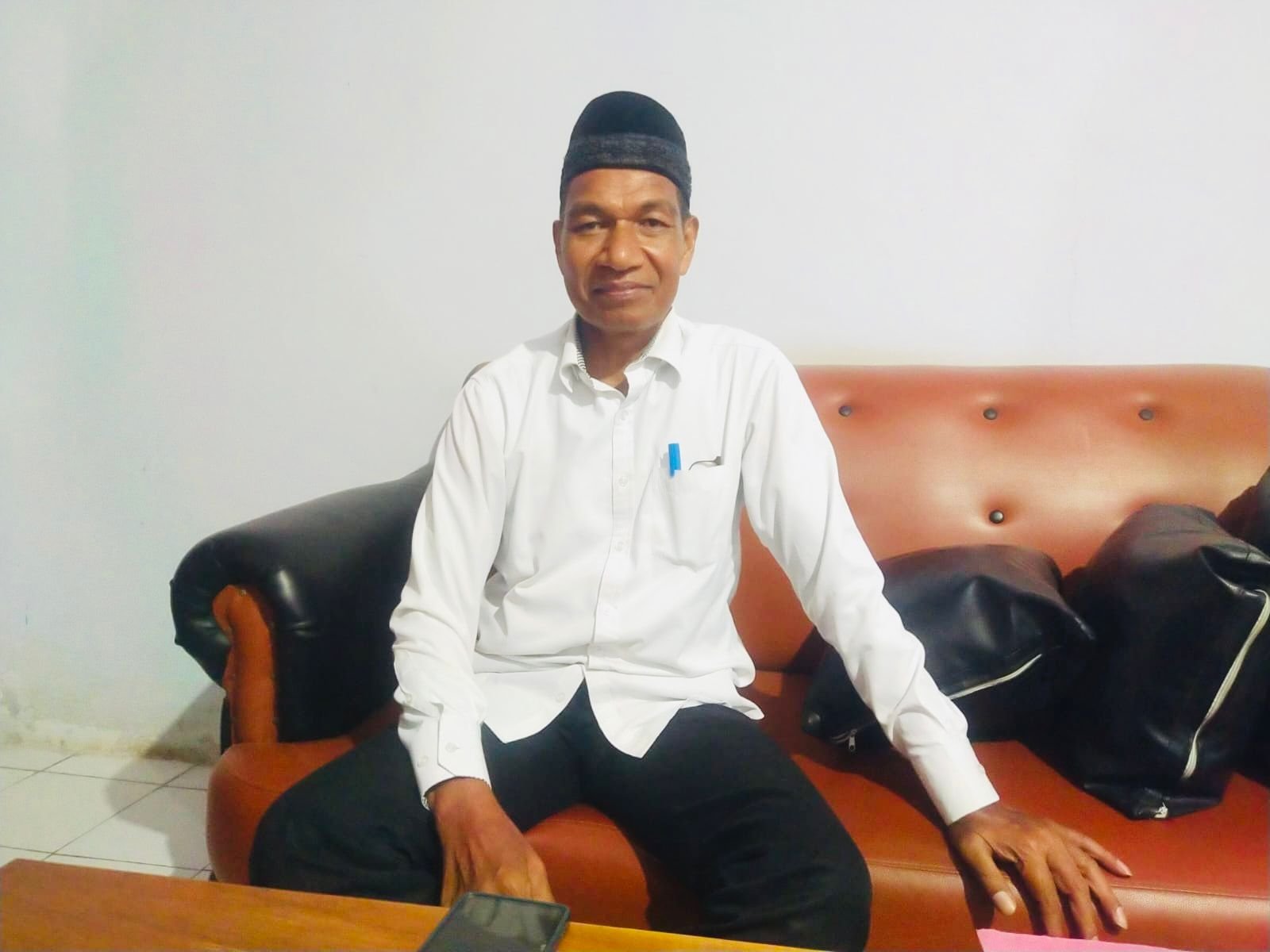 Kepala Dinas Kesehatan Buton Tengah, Kasman. (Foto: Istw)