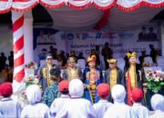 Pimpin Upacara HGN, Bupati Buteng: Kesejahteraan Guru Jadi Fokus Utama