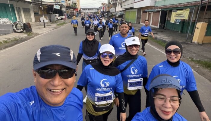 Ketua Komisi II DPRD Gorontalo Mikson Yapanto Ikut Gorontalo Half Marathon