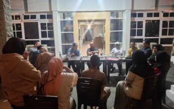 Ratusan Tenaga Honorer Pemprov Gorontalo Temui Adhan, Curhat 15 Tahun Tanpa Kejelsan 7 IMG 20251201 WA0019
