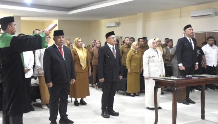 Ismet Mile Rombak Struktur Birokrasi Bone Bolango, Berikut 4 Pejabat yang Dilantik
