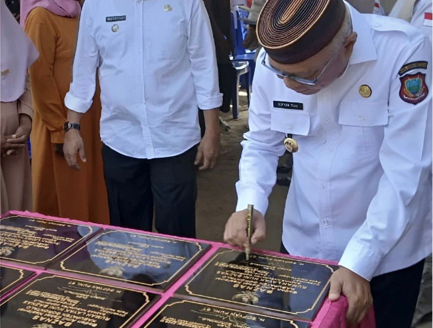 Bupati Gorontalo Sofyan Puhi/Hibata.id