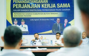 Bupati Buton Tengah Azhari, Pj Sekretaris Daerah Armin S.Pd/Hibata.id