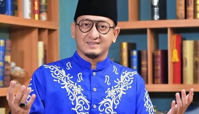 Pemkot Gorontalo Gelar Tabligh Akbar dan Zikir Malam Tahun Baru Bersama Ustadz Zaki Mirza
