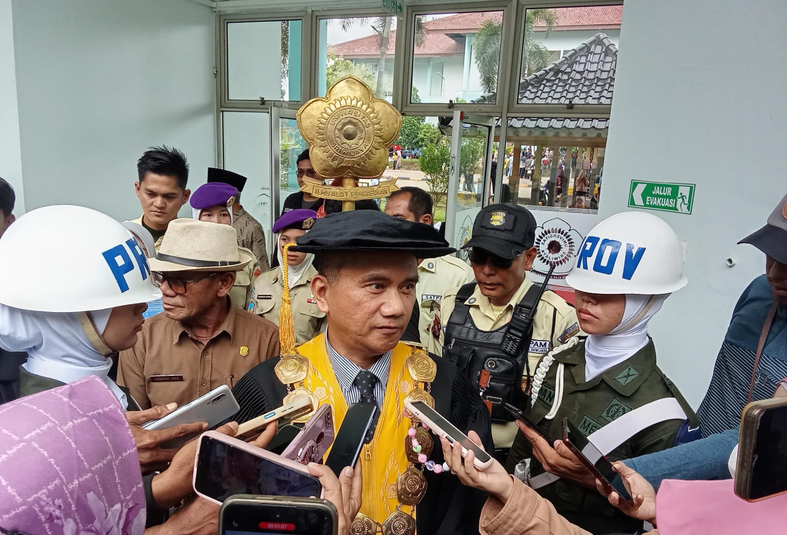 Rektor UNSRI Prof. Dr. Taufiq Marwa, S.E., M.Si/Hibata.id