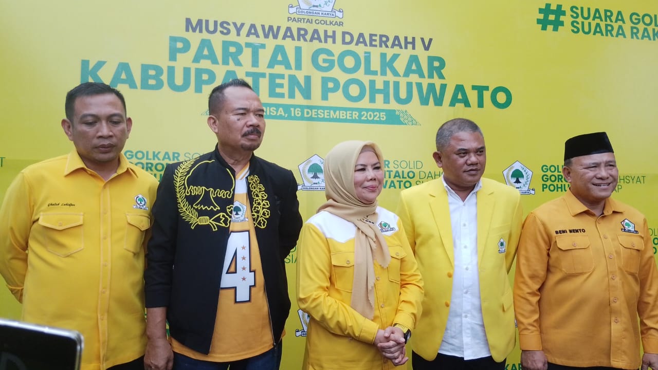 Wakil Gubernur Gorontalo Idah Syahidah saat menghadiri Musyawarah Daerah (Musda) V DPD II Partai Golkar Kabupaten Pohuwato di Aula Panua, Selasa, 16 Desember 2025. (Foto: Delpri Tahir/Hibata.id)