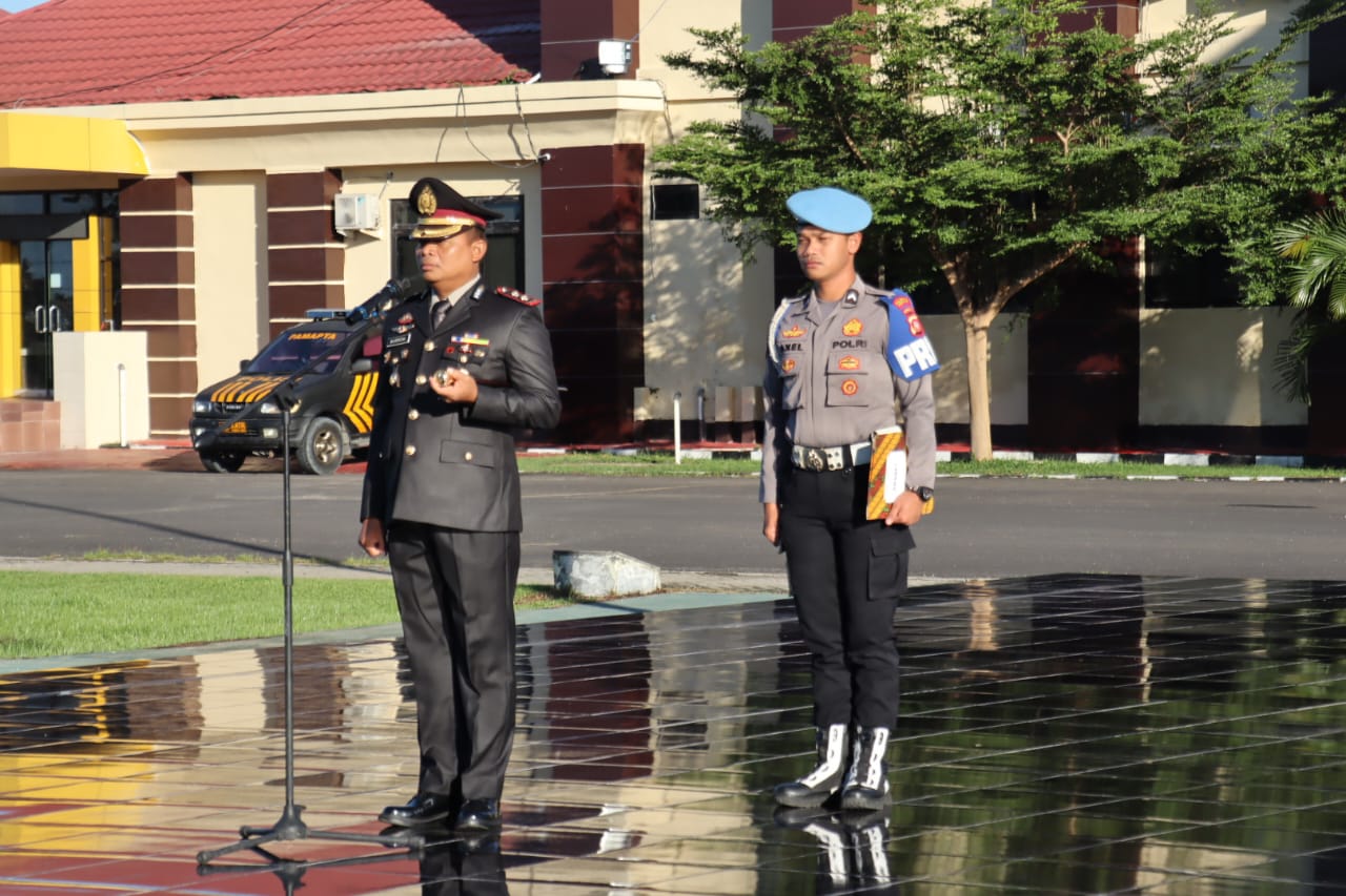 Kapolres Pohuwato AKBP Busroni, S.I.K., M.H., memimpin Upacara Peringatan Hari Bela Negara ke-77 Tahun 2025/Hibata.id