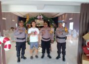 Kepolisian Resor Pohuwato melakukan sterilisasi sejumlah gereja dan mengecek kesiapsiagaan personel pos pengamanan menjelang perayaan Natal, Rabu, 24 Desember 2025. (Foto: Humas Polres Pohuwato)