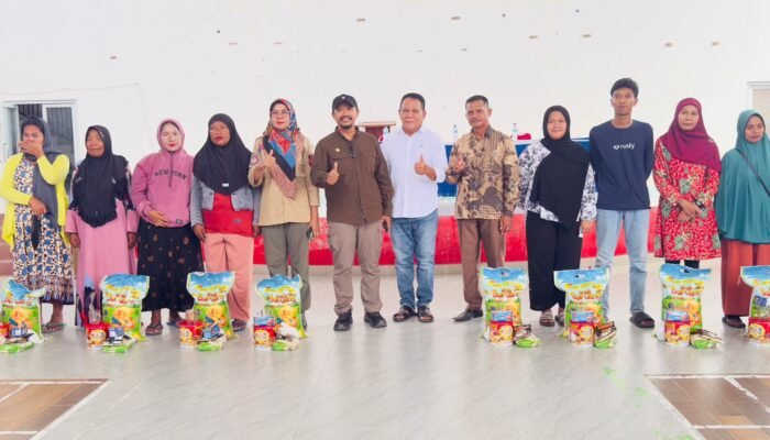 Pemkab Buton Tengah Salurkan 1.000 Paket Sembako untuk Warga Kurang Mampu