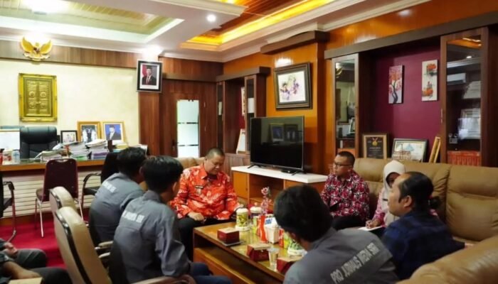 Sekda Banyuasin Erwin Ibrahim Dorong PJS Aktif Kawal Informasi Publik