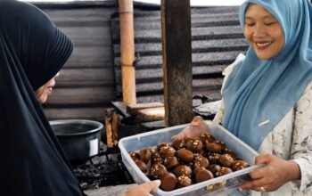 Dari Dapur Kayu di Pilolalenga, Kue Sukade Menjaga Rasa dan Harapan Warga Gorontalo/Hibata.id