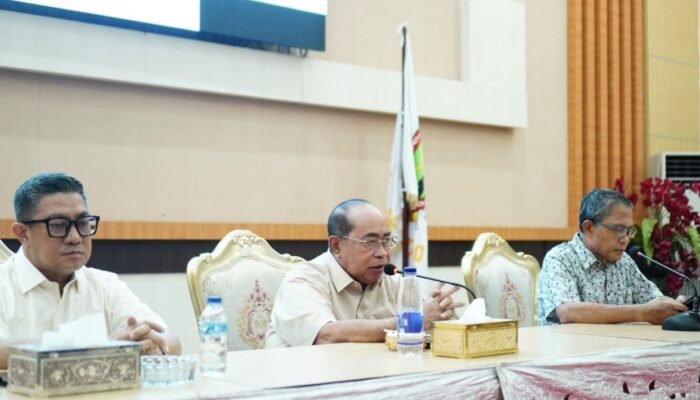 Wali Kota Gorontalo Terima Usulan Lurah dari Camat, Prioritaskan Alumni IPDN