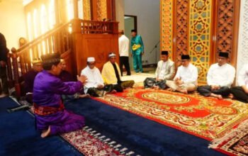 Peringatan Isra Mi’raj, Wawali Indra: Momentum Perkuat Iman dan Taqwa 5 Wakil Wali Kota Gorontalo Indra Gobel saat ikut memperingati Isra Mi’raj Nabi Muhammad SAW 1447 Hijriah. (Foto: Humas Pemkot Gorontalo)