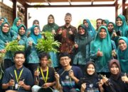 Bupati Buton Tengah Turun Langsung ke Ladang, Hasil Panen Ini Bikin Warga Mawasangka Kaget/Hibata.id