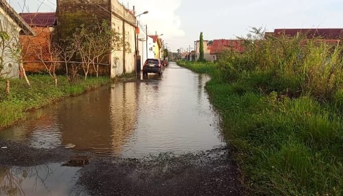 Drainase Tidak Berfungsi, Banjir Rendam Permukiman Warga Banyuasin