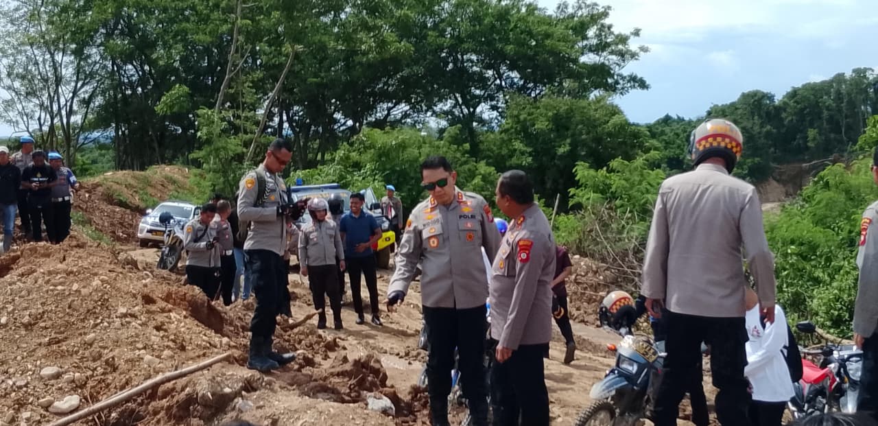Kepala Kepolisian Daerah (Kapolda) Gorontalo Irjen Pol Drs. Widodo S.H., M.H bersama jajaran/Hibata.id
