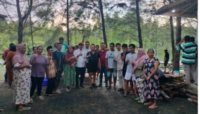 Menyambut Ramadan, RSB Bagikan Ratusan Paket Daging Sapi