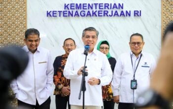 Menaker Yassierli menggratiskan pembinaan 4.025 peserta Ahli K3 Umum pada Bulan K3 Nasional 2026/Hibata.id