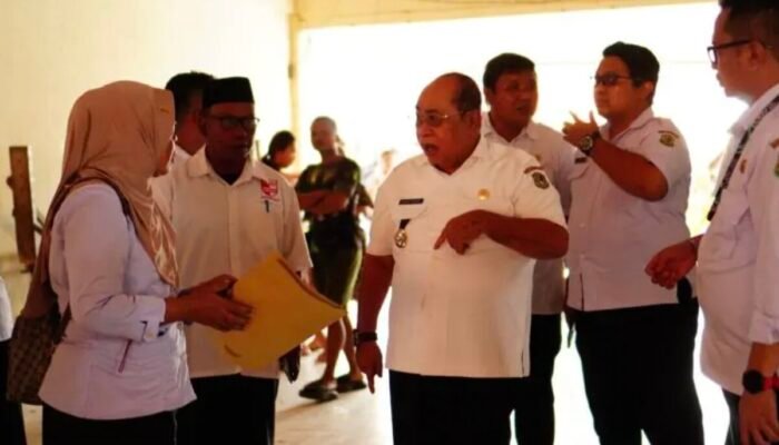 Adhan Benahi Pasar Beringin: Buka Akses Utama, Pindahkan Pedagang Ikan