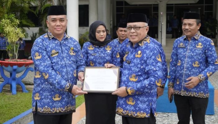 Kabupaten Gorontalo Raih Terbaik III Nasional Pelayanan KB dan Pecahkan Rekor MURI