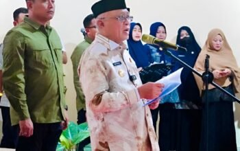 Bupati Gorontalo Sofyan Puhi Lantik 51 Pejabat, Berikut Daftar Lengkapnya