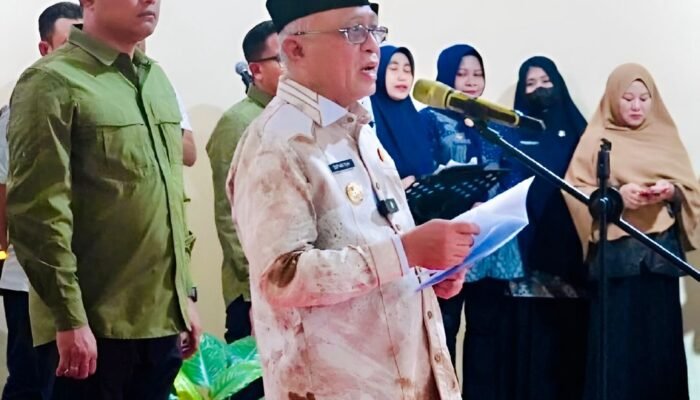 Bupati Gorontalo Sofyan Puhi Lantik 51 Pejabat, Berikut Daftar Lengkapnya