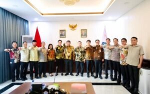 Wali Kota Kotamobagu Weny Gaib turut hadir salam Rapat Kerja Gubernur Sulawesi Utara. (Foto: Humas Pemkot Kotamobagu)