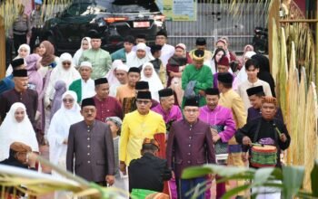 Bupati Boalemo Rayakan Idul Fitri, Ajak Warga Jaga Nilai Ramadan