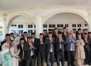 Pemkab Bone Bolango memanfaatkan momentum Idul Fitri 1447 H untuk memperkuat sinergi lintas pemerintahan melalui silaturahmi dengan pimpinan daerah di Gorontalo/Hibata.id