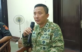 Kapuspen TNI Mayjen TNI Aulia Dwi Nasrullah saat ditemui di Balai Media TNI, Kramat, Senen, Jakarta Pusat, Selasa (17/3/2026). (Foto: KOMPAS.com)/Hibata.id