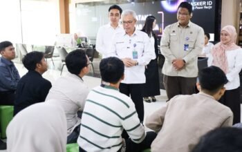 Kemnaker menghadirkan program walk-in interview terintegrasi SIAPkerja untuk mempercepat penyerapan tenaga kerja/Hibata.id