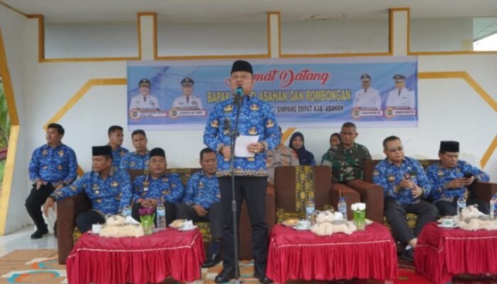 Wabup Asahan Salurkan 500 Paket Sembako kepada Warga Terdampak Banjir