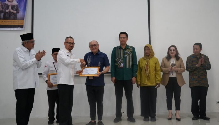 Ketua DPRD Gorontalo Hadiri Purna Tugas Kepala BKKBN