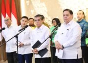 Menaker Yassierli menegaskan THR 2026 wajib dibayar penuh dan tidak boleh dicicil/Hibata.id