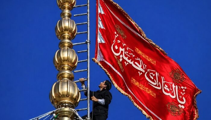 Simbol Syiah dan Ketegangan Iran-Israel: Arti Bendera Merah di Masjid Jamkaran