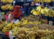 Malam Qunut di Batudaa: Dari Tradisi Mandi hingga Pasar Pisang dan Kacang