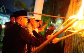 Pemerintah Kota Gorontalo menggelar prosesi Du’a Loulipu. (Foto: Humas Pemkot Gorontalo)