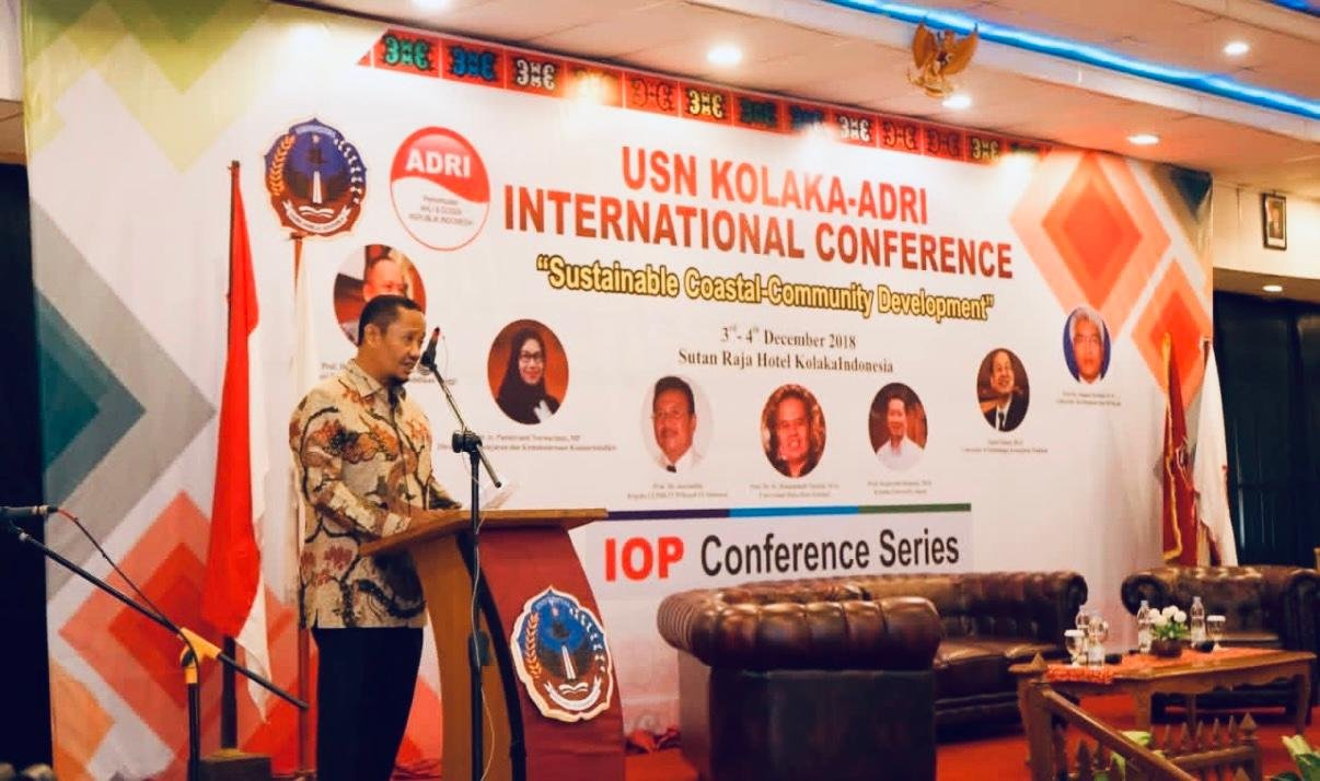 Bupati Buton Tengah Dr. Azhari/Hibata.id