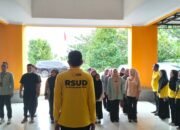 Direktur RSUD ZUS Mohammad Adriansyah saat memberikan arahan/Hibata.id