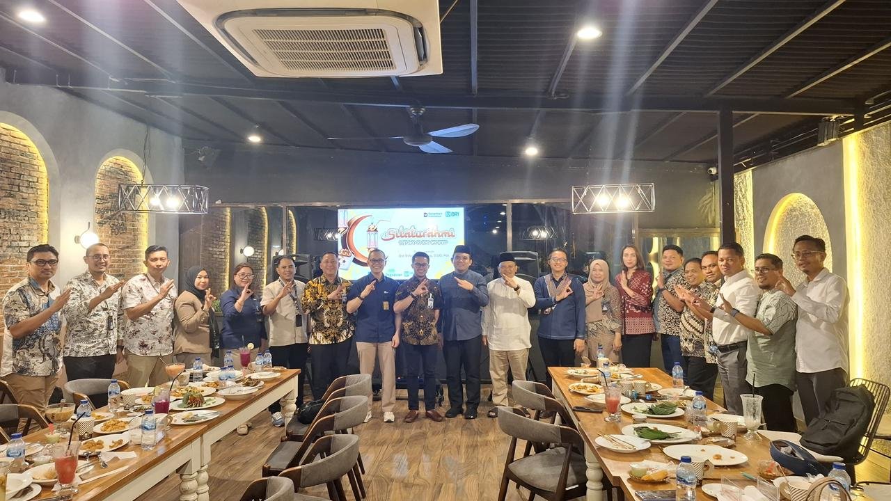 BRI Group Gorontalo menggelar buka puasa bersama di Domestique Resto untuk mempererat silaturahmi dan memperkuat sinergi antar entitas BRI Group serta mitra kerja selama Ramadan 2026/Hibata.id