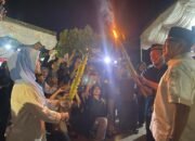 Wakil Wali Kota Gorontalo Indra Gobel saat menghadiri Pawai Obor dan Festival Kolak Ubi di Taman Merah Putih, Kelurahan Molosipat W, Kecamatan Kota Barat, Minggu, 8 Maret 2026. (Foto: Rendi A. Rahman/Hibata.id)